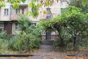 1-кім. на вул. Михайла Гончаренко 27 (Панфіловців) 11