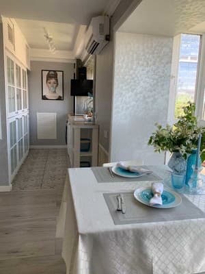 , 2-ком. VIP на просп.Соборном 133 10