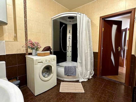 2-ком на просп.Соборном 212 (бульвар Шевченко) 11