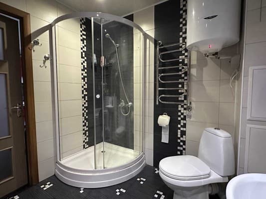 2-ком. на ул.Святого Николая 67 (рядом с Университетской площадью) 14