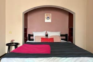 Квартира 2-ком. на ул.Святого Николая 67 (рядом с Университетской площадью). Люкс 4-местный  11