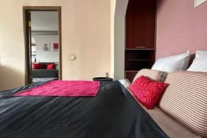 Квартира 2-ком. на ул.Святого Николая 67 (рядом с Университетской площадью). Люкс 4-местный  13