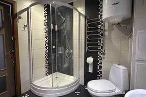 Квартира 2-ком. на ул.Святого Николая 67 (рядом с Университетской площадью). Люкс 4-местный  15