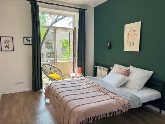 2-ком. по просп.Соборному 232 (возле стадиона Славутич-Арена) 4