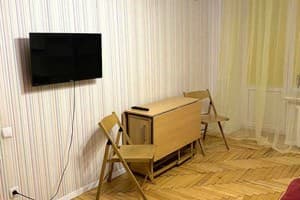 2-ком. по ул. Запорожской 15 3