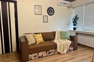 Квартира 2-ком. ул. Победы 87а (Козак-Палац). Апартаменты 4-местный 2-ком. по ул. Победы 87а рядом с ВЦ 6