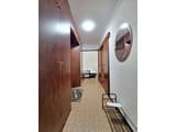 4 кровати с кондиционером и балконом. Alex Apartments. 10