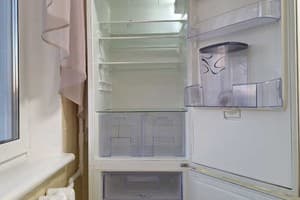 4 кровати с кондиционером и балконом. Alex Apartments. 11