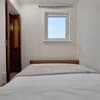 4 кровати с кондиционером и балконом. Alex Apartments. 14-15/47