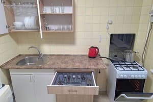 4 кровати с кондиционером и балконом. Alex Apartments. 16