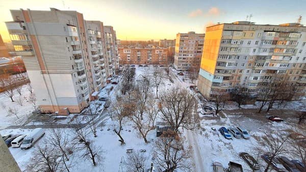 4 кровати с кондиционером и балконом. Alex Apartments. 20