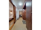4 кровати с кондиционером и балконом. Alex Apartments. 39