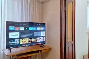 4 кровати с кондиционером и балконом. Alex Apartments. 42