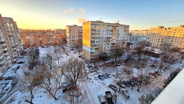 4 кровати с кондиционером и балконом. Alex Apartments. 45