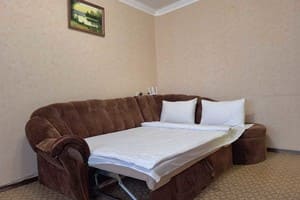 Квартира 4 кровати с кондиционером и балконом. Alex Apartments.. Апартаменты двухместный  7