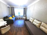 Alex Apartments. White rotunda. 5
