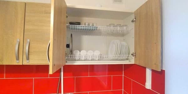 Alex Apartments. White rotunda. 10