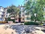 Alex Apartments. White rotunda. 20