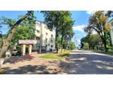 Alex Apartments. White rotunda. 22