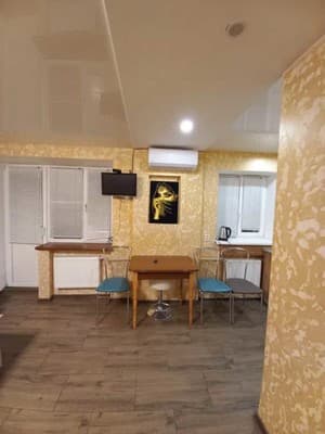 Alexandr Apartments по ул. Черновола 122/41 1