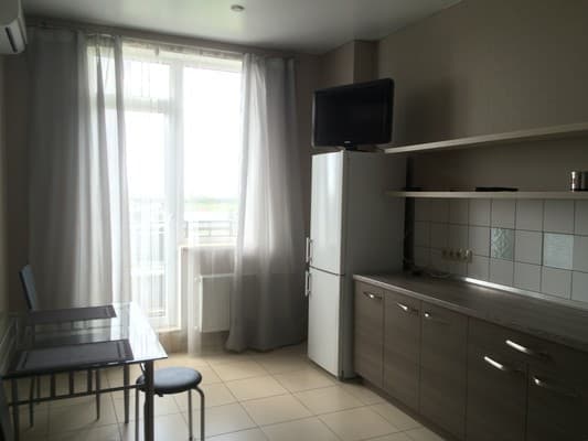 Arkhitektorska Apartment 5 Жемчужина 9