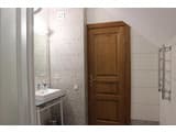 Barin House 21