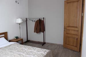 Отель Barin House. Апартаменты 4-местный с кухней 4