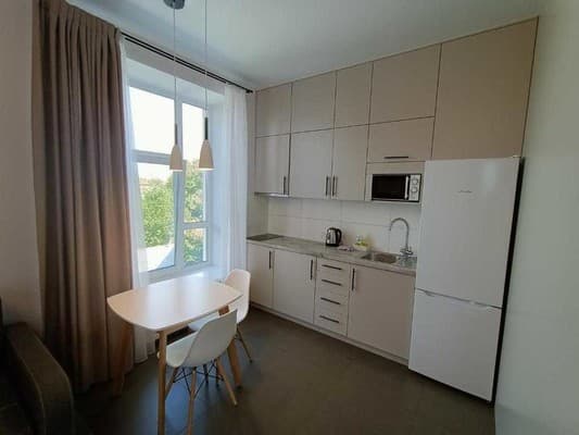 Bis House 16