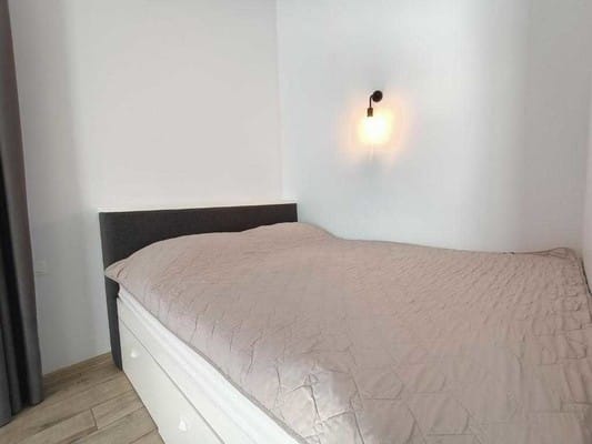 Bis House 12