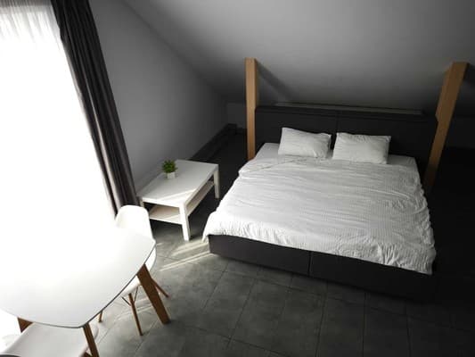 Bis House 22