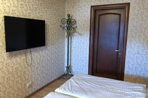 Готель Бистриця Люкс. Економ двомісний  15м2 2