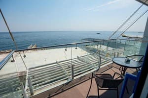 Готель Blue Mare Residence. Люкс двомісний з балконом з видом на море 12