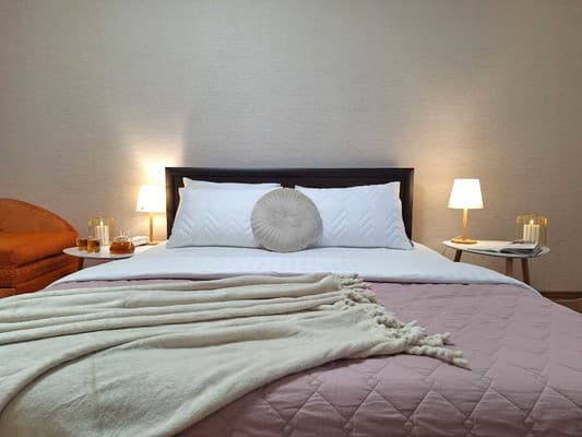 Большая кроватка на Садовом. Alex Apartments 12