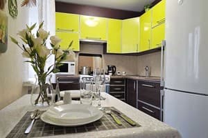 Квартира Ботаник. Alex Apartments (бесконтактное поселение 24/7). Семейный двухместный +3.  Ботаник 28