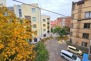 Квартира Ботаник. Alex Apartments (бесконтактное поселение 24/7). Семейный двухместный +3.  Ботаник 39