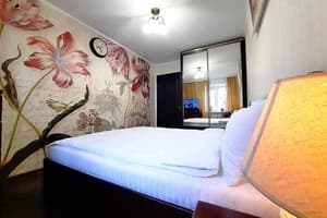 Квартира Ботаник. Alex Apartments (бесконтактное поселение 24/7). Семейный трехместный +3.  Ботаник 9