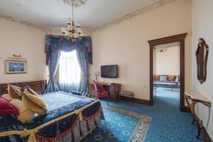 Отель Бристоль. Люкс двухместный  4