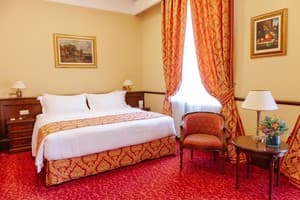 Отель Бристоль. Улучшенный двухместный  1