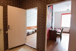 Хостел Центр . Эконом трехместный  1