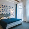 Отель Central Hotel. Полулюкс двухместный  с балконом 2