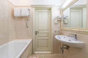 Отель Corona Hotel&Apartments . Стандарт двухместный  3