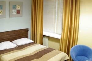 Дарницкий 4