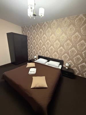 Дворянский 54