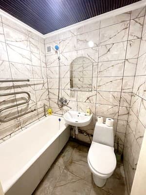 Двухкомнатная на Каштановой Аллее. Alex Apartments 6