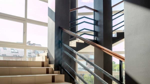 Dynamo Hotel 6