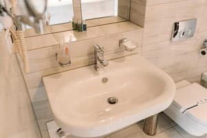 Готель EVE BOUTIQUE LAKEFRONT RESORT. Делюкс двомісний  2