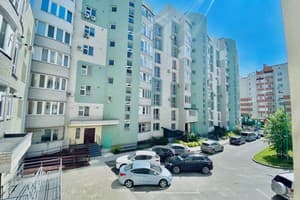 Квартира Эксклюзивная трехкомнатная квартира в центре, ТЦ "Подолье Сити". Апартаменты 4-местный  25