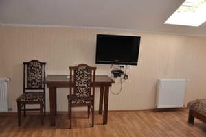 Отель Етна. Комфорт трехместный  5