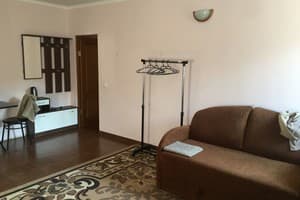 Gesthouse & Parking 3