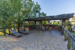 Гостинний двір на хуторі Хрещатик 22